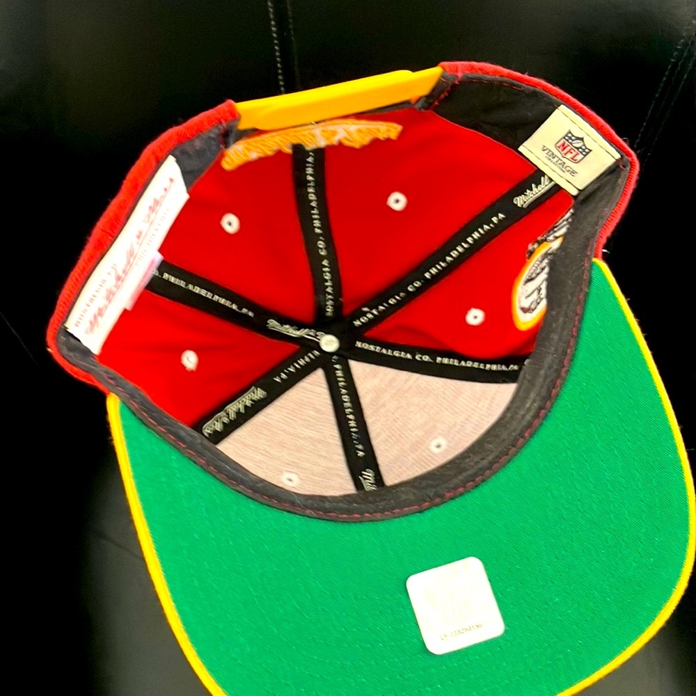 Washington Redskins Mitchell & Ness SnapBack Hat - Picture 5 of 7